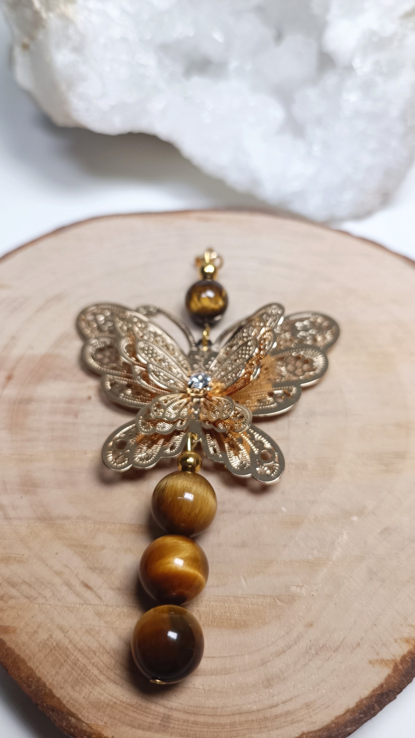 Pendentif Papillon Doré - Œil de Tigre
