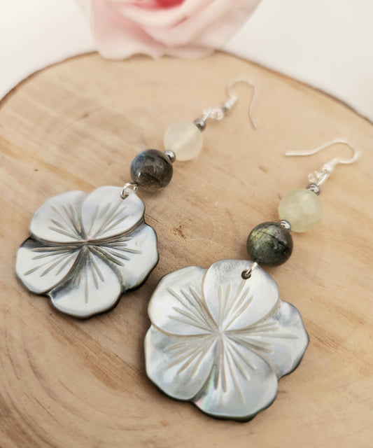 Boucles d'oreilles Fleurs nacre - Labradorite & Jaspe de Chine